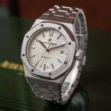 audemars piguet royal oak 41mm retail price|audemars piguet royal oak storia.